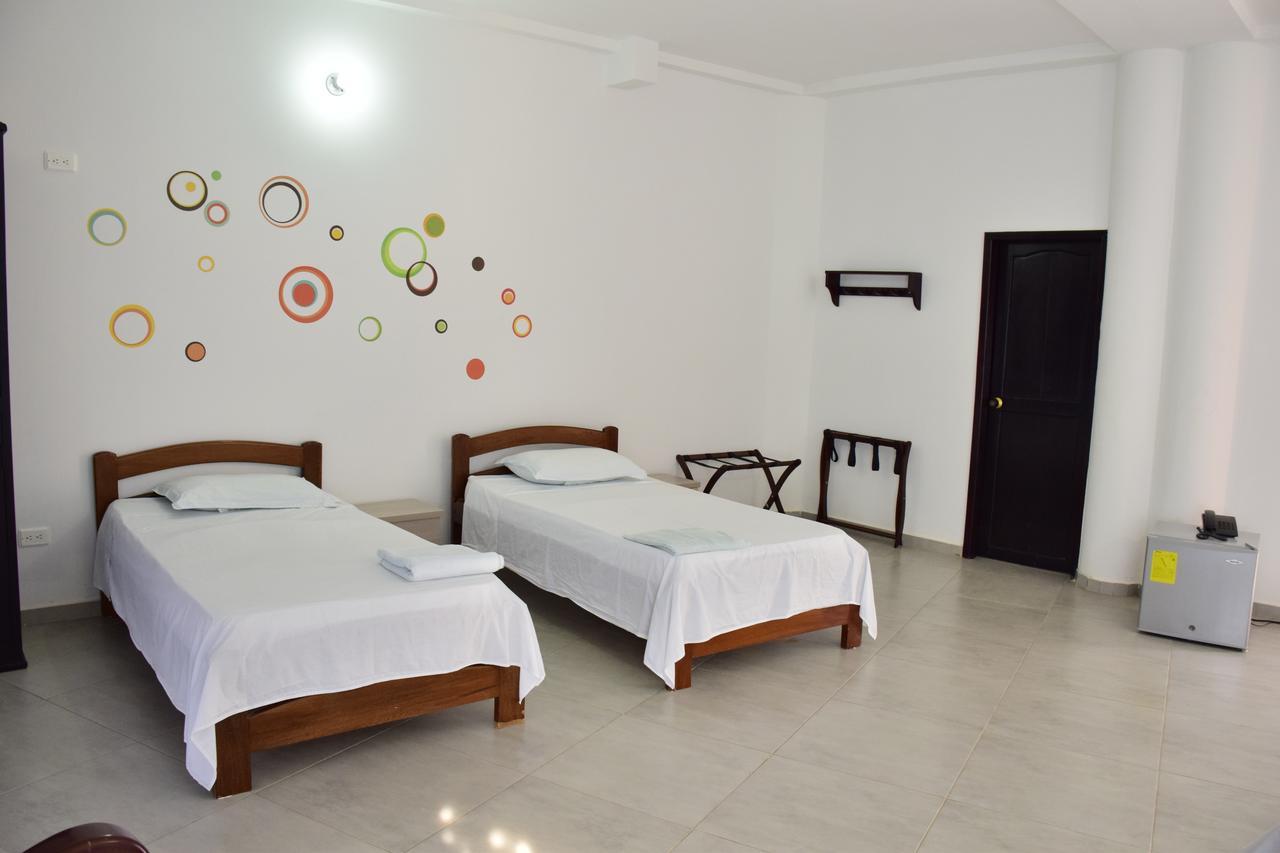 Hotel Plaza Real Montelíbano Eksteriør bilde